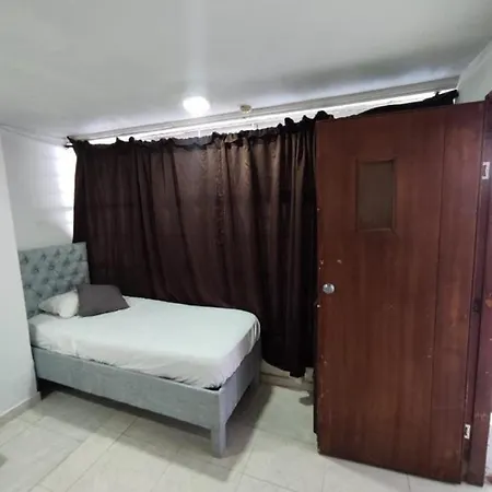 Mr1-1g Basico Cerca Al Mar Con Aire Acondicionado Y Wifi 4 Personas