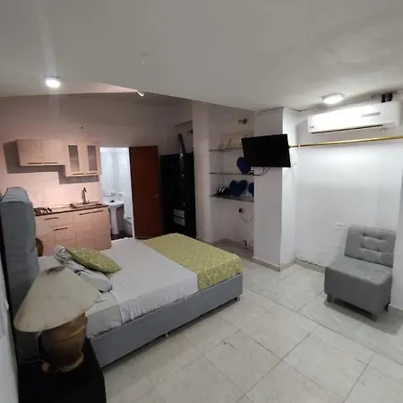 Mr1-1g Basico Cerca Al Mar Con Aire Acondicionado Y Wifi 4 Personas